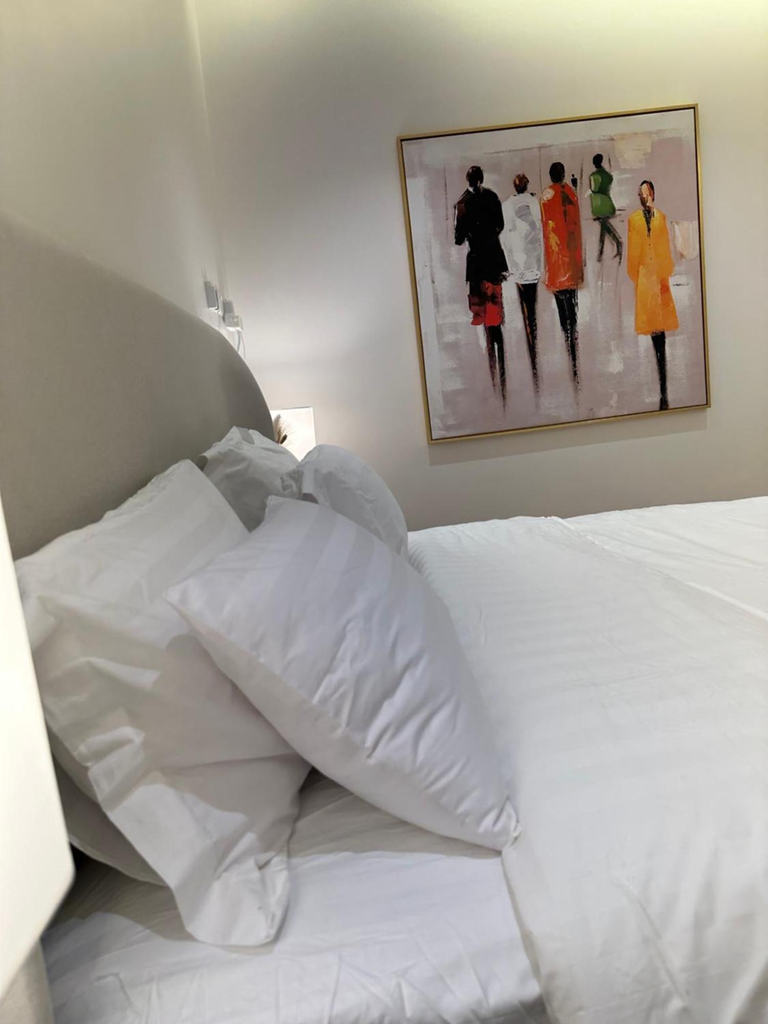 فخمة الملقا Skyline Luxurious In Al-malga Apartment